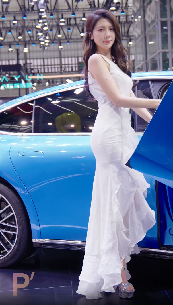 中國 澳門大灣區車展 大運 車模 006賽車模特兒